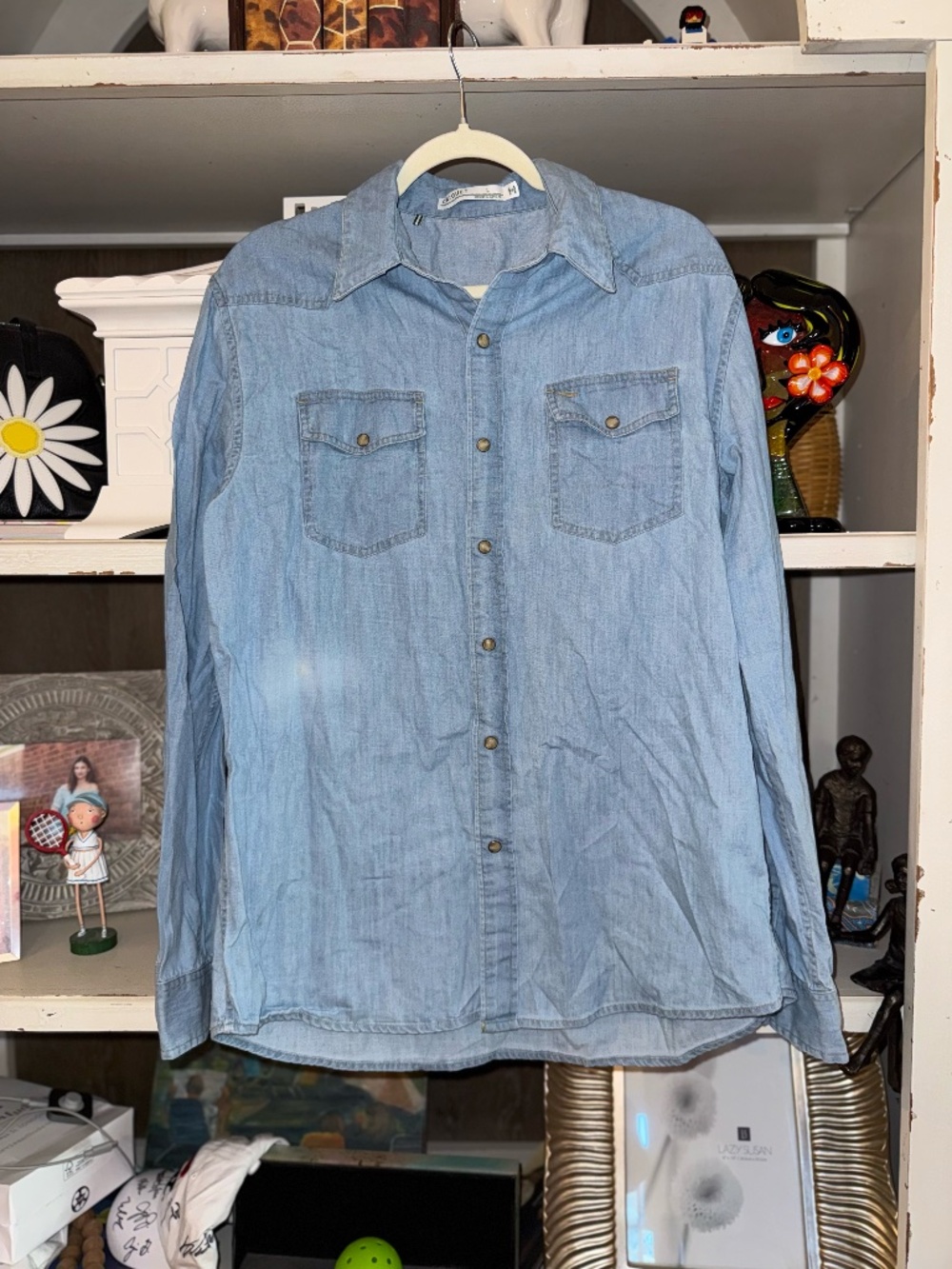 Criquet men's Large L light blue denim pearl snap pocket front shirt FLAW
